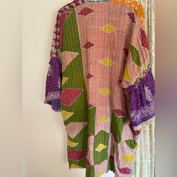 Reversible Kantha Kimono - Picture 7 of 9